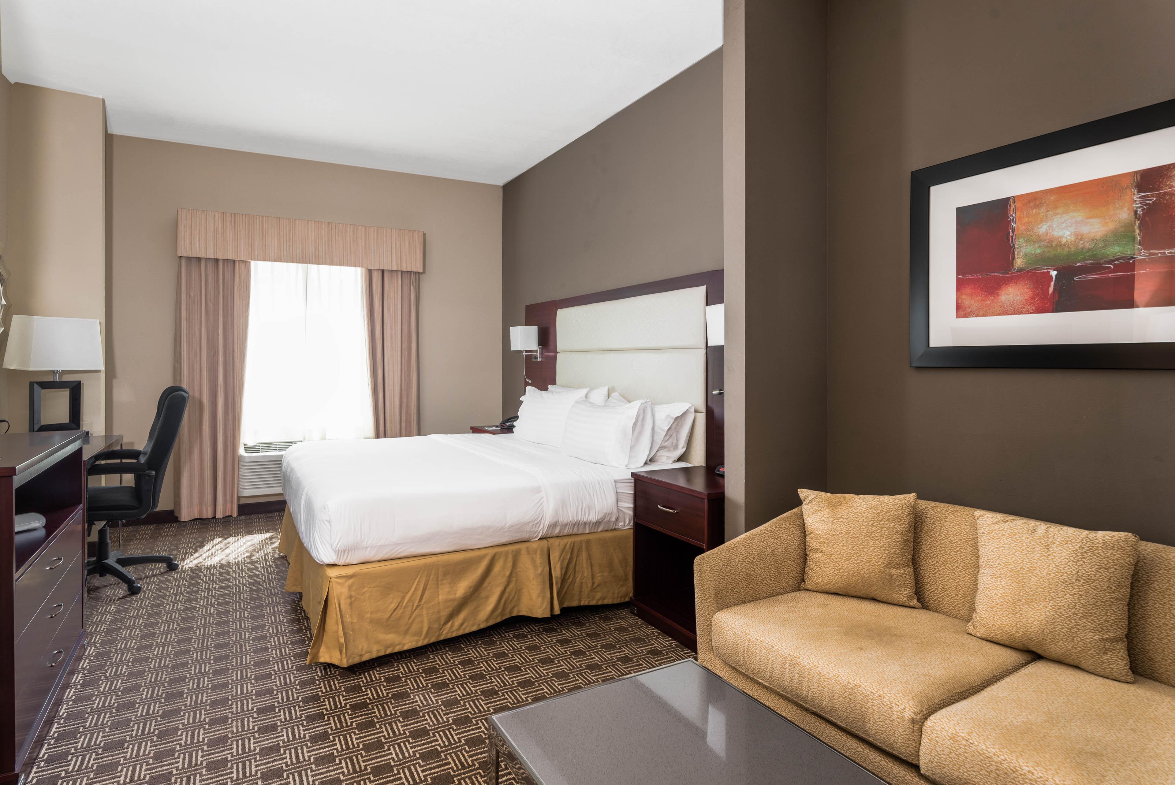 Holiday Inn Express & Suites Lantana By Ihg Exteriör bild
